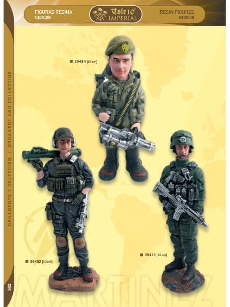 FIGURA RESINA MILITAR