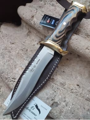 Knife of mount alpina 8504