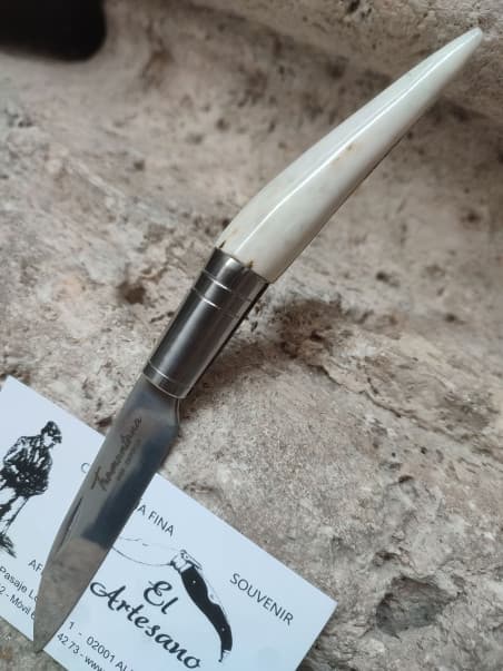 NOVEDAD NAVAJA GALLEGA CUERNO PULIDO TK-2011G