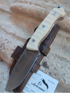 NOVEDAD CUCHILLO AXARQUIA BLANCO J&V