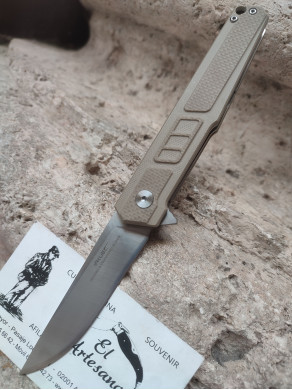 NAVAJA IAKUE COYOTE G10