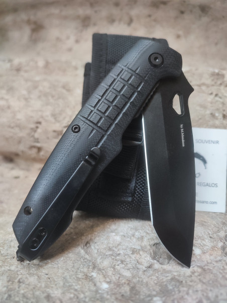 NOVEDAD NAVAJA AUS-8 G10 NEGRO J&V