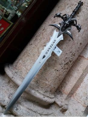 Réplica de la espada Frostmourne World of Warcraft ref S0176