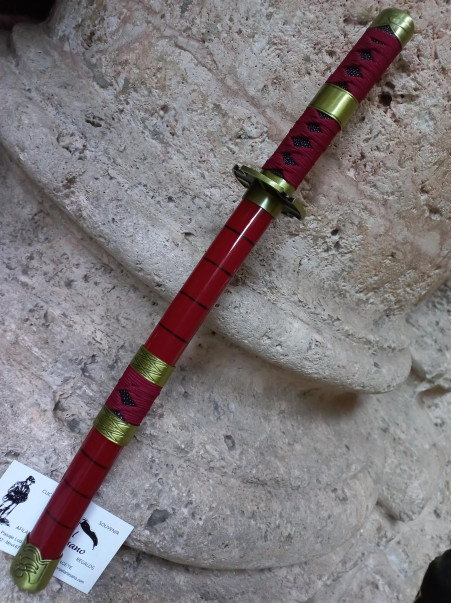 KATANA PEQUEÑA ZORO BURDEOS BH20420