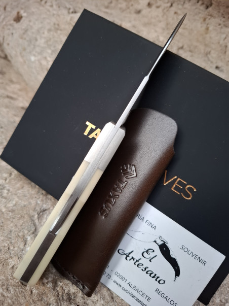 EXCLUSIVO NAVAJA GENTLEMAN TAXUS