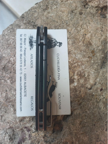 Navaja Spyderco Ikuchi