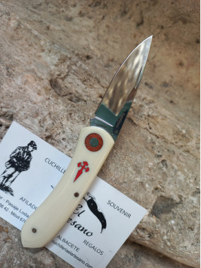 NOVEDAD NAVAJA SANTIAGO HUESO NIETO