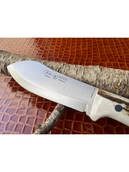 NOVEDAD CUCHILLO SIOUX NESSMUK CIERVO NIETO