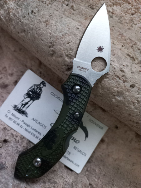 copy of NAVAJA DRAGONFLY 2 NEGRA SPYDERCO
