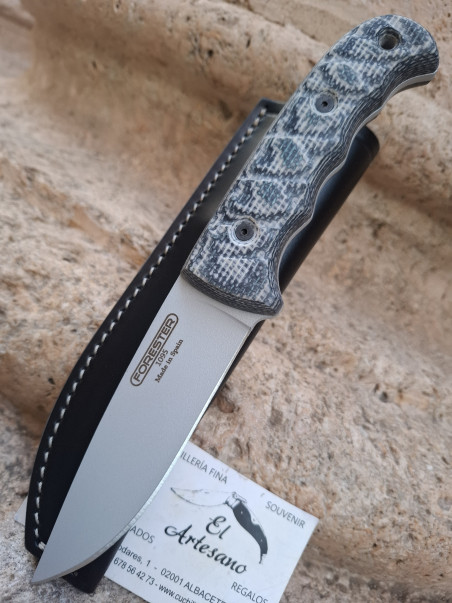 CUCHILLO GRANITO ARENADO FORESTER JUAN MARTÍNEZ