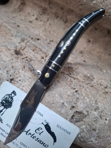 NAVAJA PUNTA STAMINA NEGRA DECORADA 848