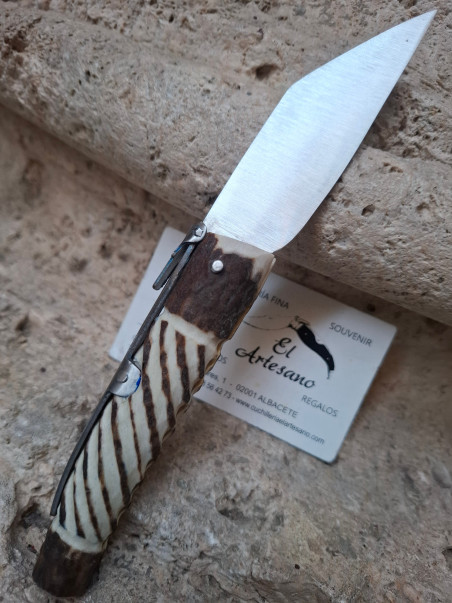 NAVAJA PUNTA  TALLADA CIERVO PR PALANQUILLA