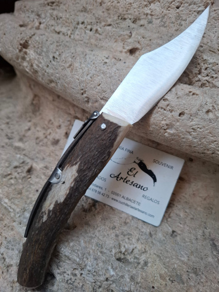 NAVAJA PUNTA DE CIERVO CLASICA 123