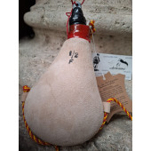 BOTA VINO PEZ  MEDIO LITRO PIEL DE CABRA CLARA