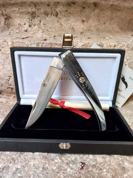 NOVEDAD NAVAJA TORO MOSAICO EXPÓSITO DAMASCO