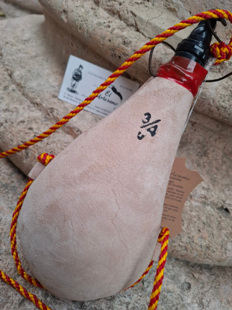 BOTA VINO PEZ CLARA 3/4 ARTESANA