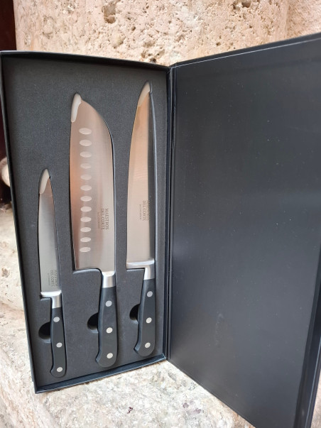 JUEGO DE 3 CUCHILLOS COCINA FORJADO