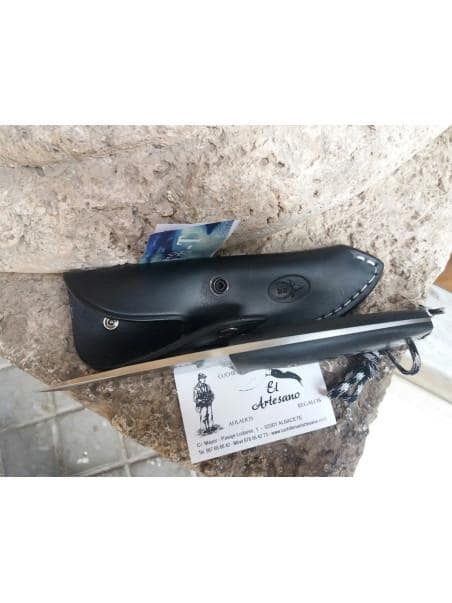 NOVEDAD GAVILAN DE MUELA MICARTA NEGRA