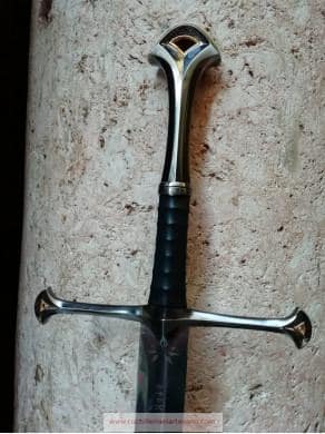 ESPADA ANDURIL CON PEANA