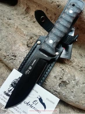 Knife of mount from Nieto...