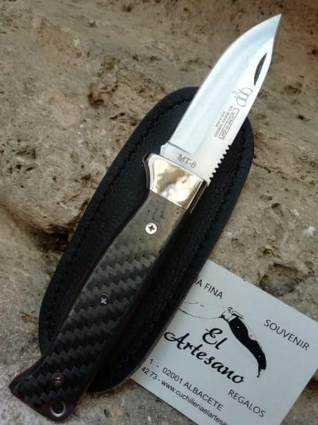 NOVEDAD NAVAJA MT8 CARBONO CUDEMAN