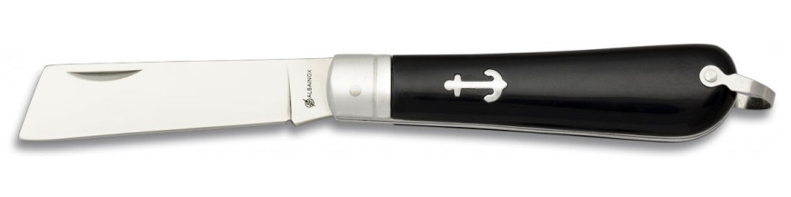 Sea pocket knives